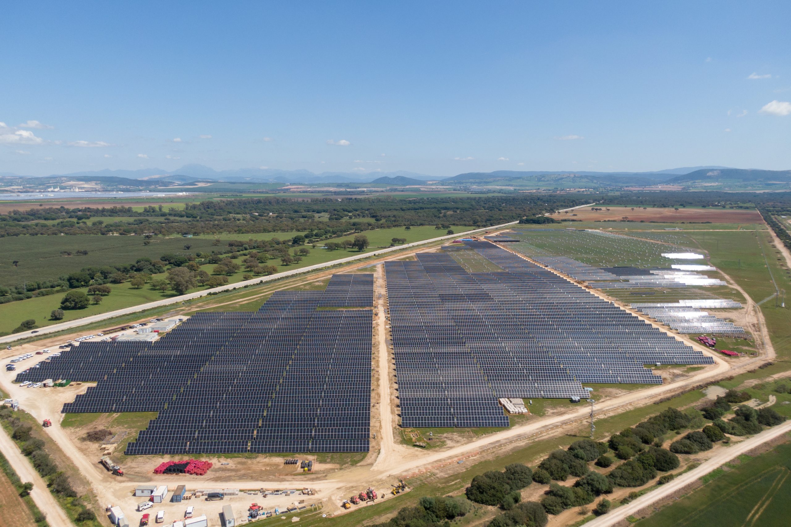 Cadiz solar panels